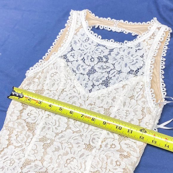 Whimsical Boho Wedding Gown Dress White Floral Lace Maxi Bride Love Everlasting - Picture 11 of 15